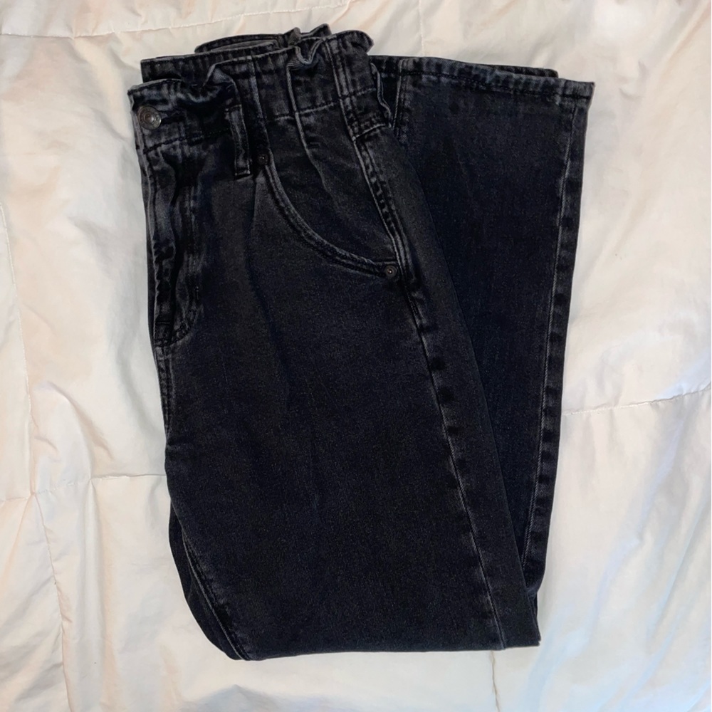 Black American Eagle paper bag waist mom jeans - Picture 2 of 5